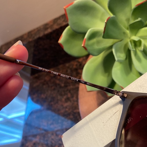 Ray Ban sunglasses - Picture 10 of 10